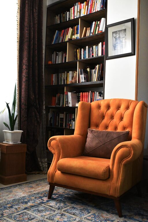 How to Create a Cozy and Inviting Reading Nook at Home